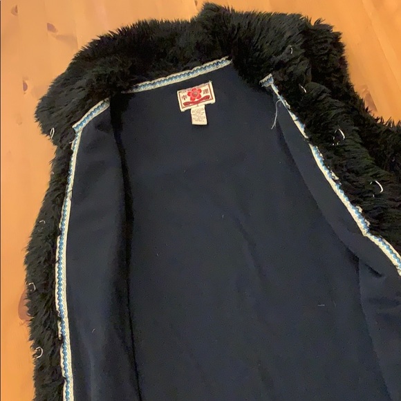 women's sleeveless jacket - Picture 3 of 3